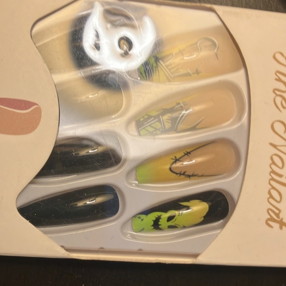 Nails - Picture 2 of 2